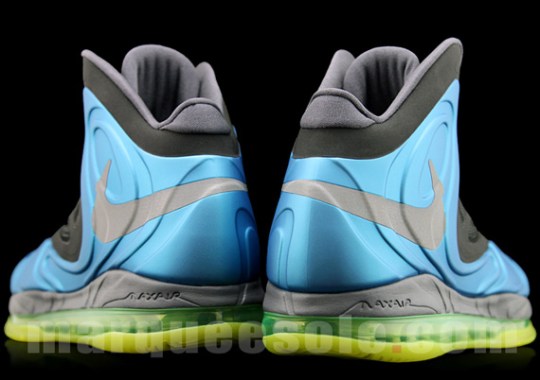 Nike Air Max Hyperposite – Blue – Volt
