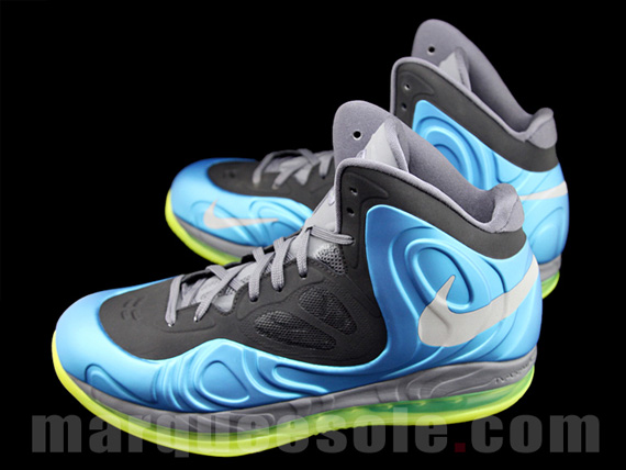 Nike Air Max Hyperposite Blue Volt 2