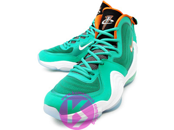 Nike Air Penny V Miami Detailed Images 4