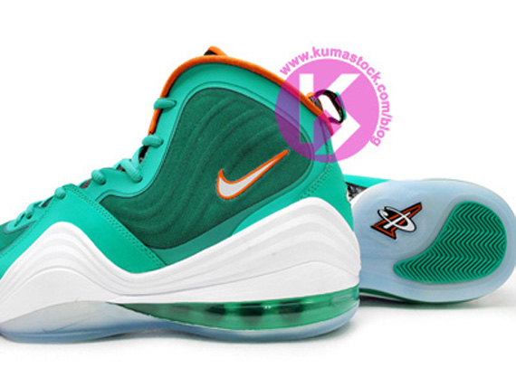 Nike Air Penny V Miami Detailed Images 6