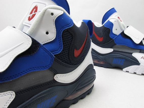 Nike Air Speed Turf Max White Blue Red New Images 05