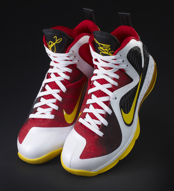 Nike LeBron 9 'MVP' - First Look 