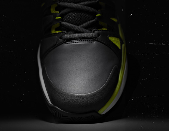 Nike Oom Vapor Tour 9 Black Neon 3