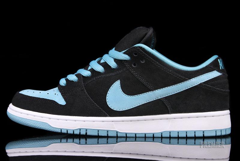 Nike Sb Dunk Low Pro Black Clear Jade Available 01