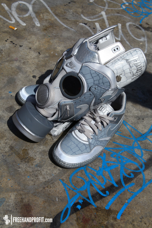 Nike Sky Force 88 Mighty Crown Gas Mask 4