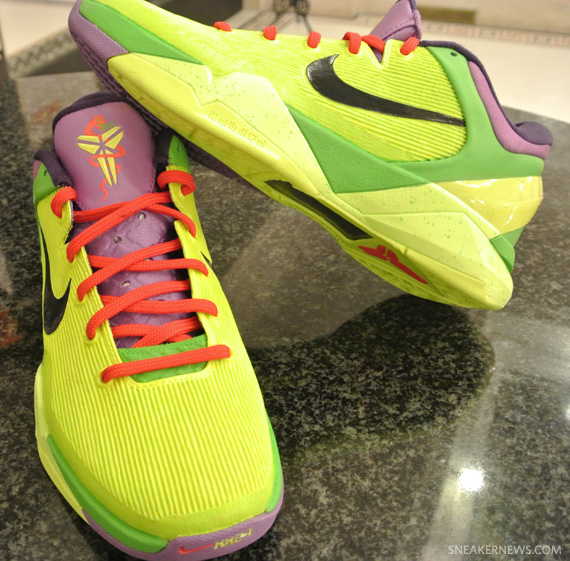Nike Zoom Kobe Vii Grinch Customs 11