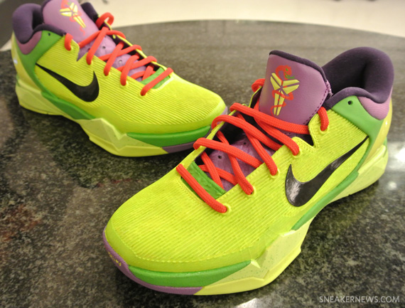 Nike Zoom Kobe VII 'Grinch' Customs By Jason Negron - SneakerNews.com