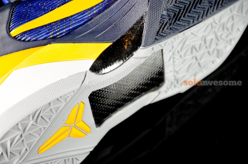 Nike Zoom Kobe Vii Navy Yellow White 9