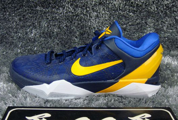 blue and yellow kobes