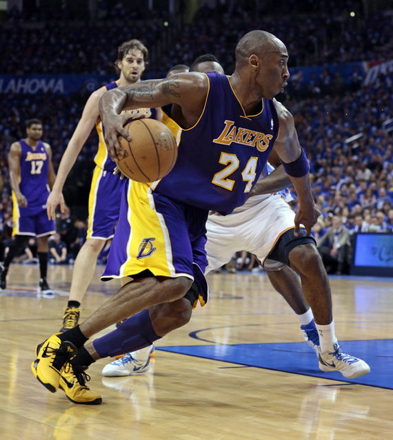 Nike Zoom Kobe Vii Yellow Black Playoffs Pe 1