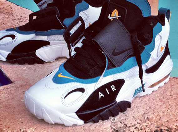miami dolphins diamond turf