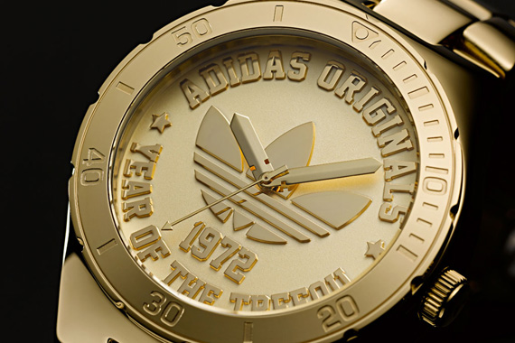 Adidas Originals 40th Anniversary Trefoil Logo Watch 01