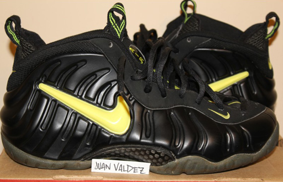 yellow black foams