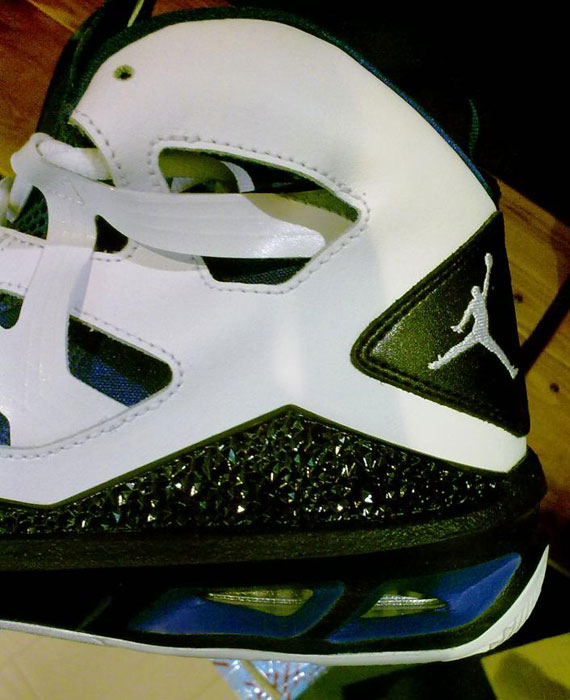 Melo M9 New Images 4