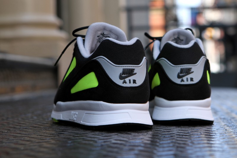 nike-air-current-black-volt-5 Nike Air Current Black Volt 5