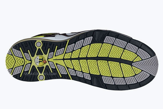 Nike Air Max Pillar Neutral Grey Volt 3