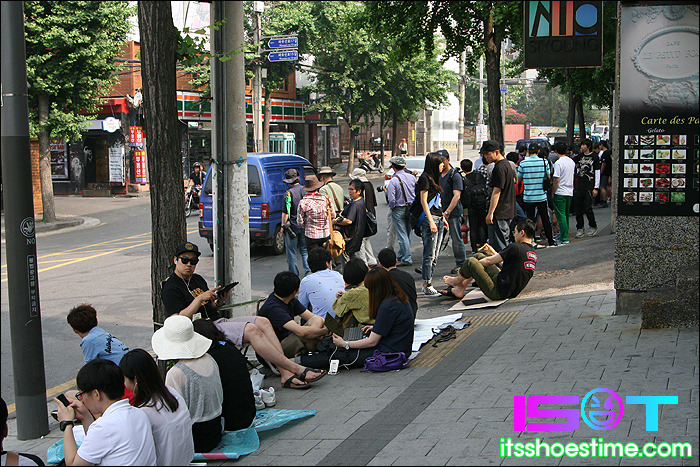 nike-air-yeezy-2-release-recap-51 Nike Air Yeezy 2 Release Recap 51