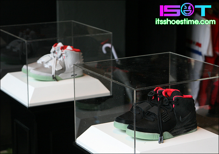 nike-air-yeezy-2-release-recap-52 Nike Air Yeezy 2 Release Recap 52