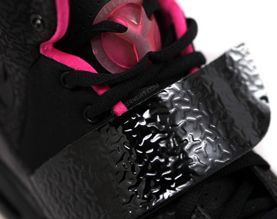 Nike Sportswear Air Yeezy 2 Black/Pink Closer Look