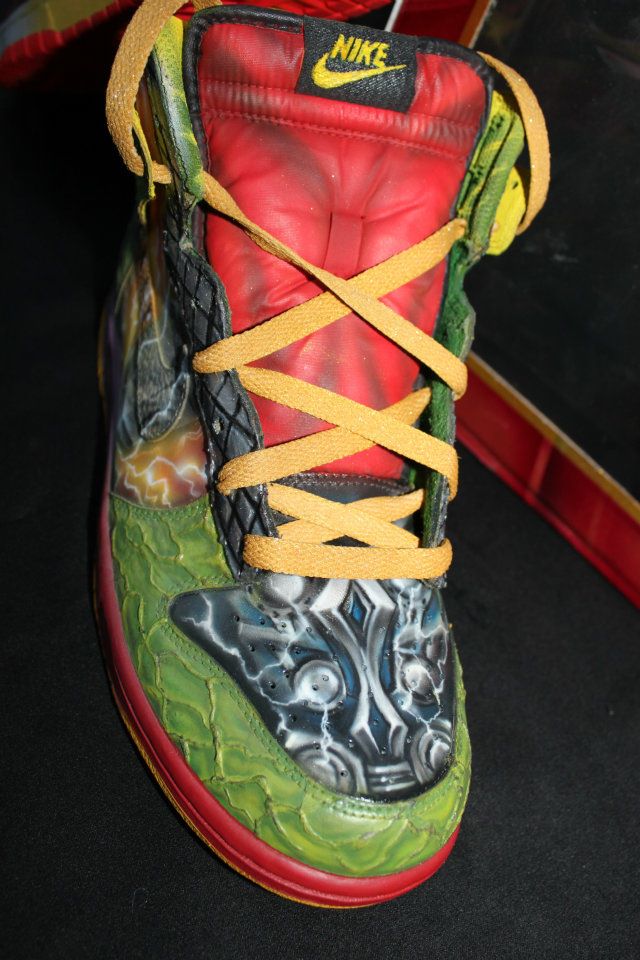 nike-dunk-high-what-the-vengers-custom-by-expression-airbrush-23 Nike Dunk High What The Vengers Custom By Expression Airbrush 23