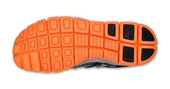 Nike Kukini Free Stealth Total Orange Black 6