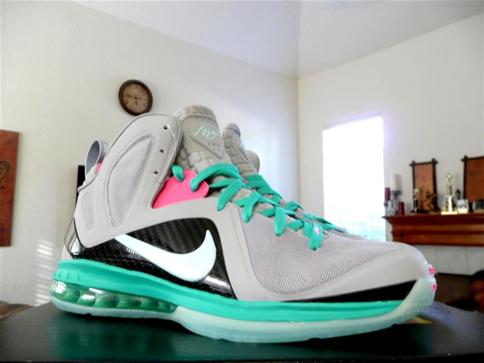 Nike Lebron 9 Ps Elite Miami Vice Release Reminder 05