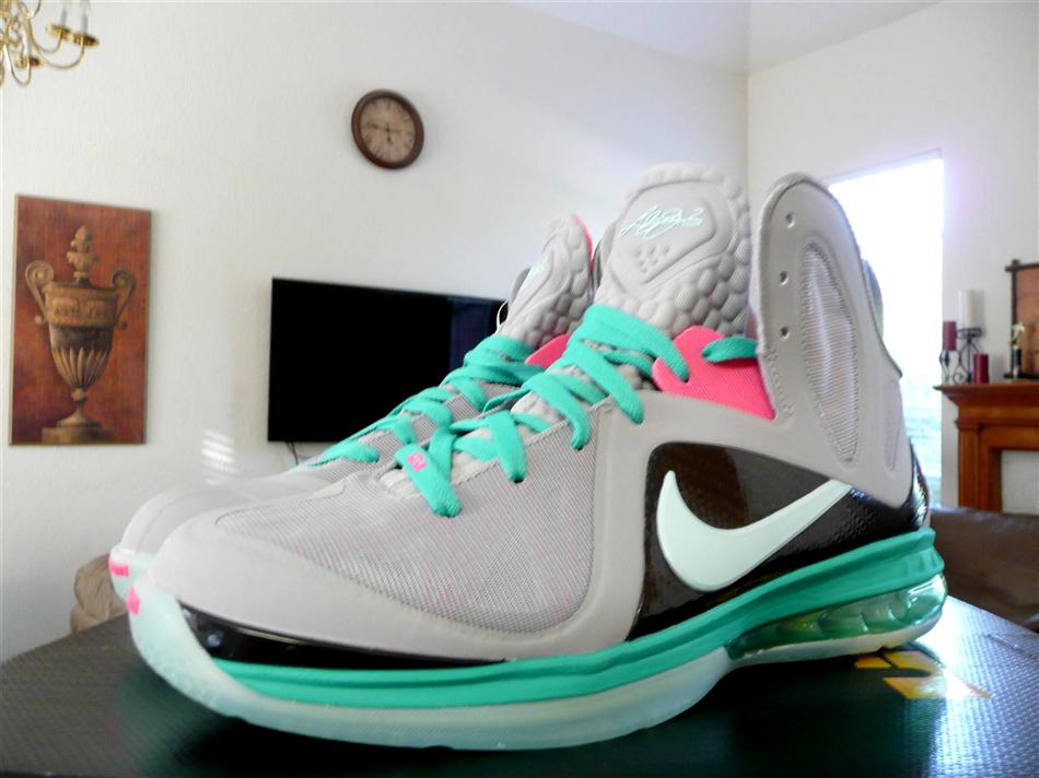 Nike Lebron 9 Ps Elite Miami Vice Release Reminder 09