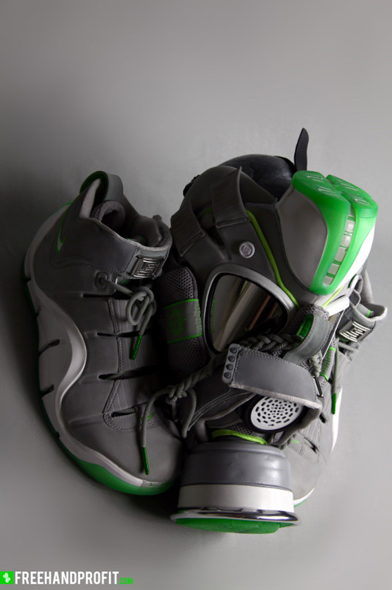 Nike Lebron Iv Dunkman Gas Mask 3