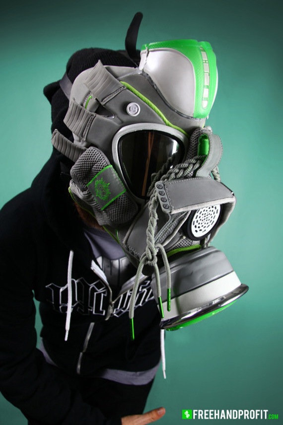 Nike Lebron Iv Dunkman Gas Mask 5