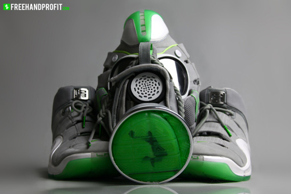 Nike Lebron Iv Dunkman Gas Mask 7