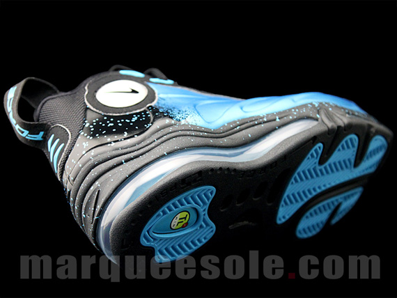 Nike Total Foamposite Max Blue Black Speckle 4