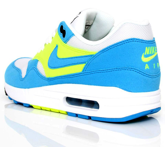 Nike Wmns Air Max 1 White Blue Glow Yellow 1