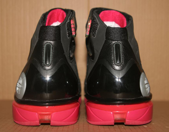 Nike Zoom Huarache 2k4 Black Scarlet Fire White 4