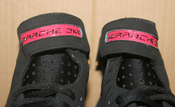 Nike Zoom Huarache 2k4 Black Scarlet Fire White 7