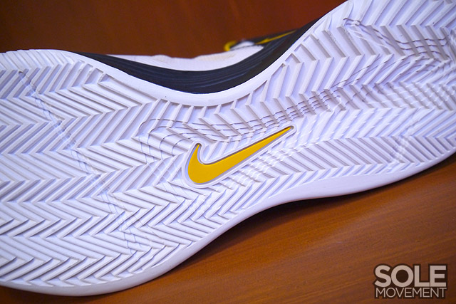 nike-zoom-hyperfuse-2012-white-university-gold-black-10 Nike Zoom Hyperfuse 2012 White University Gold Black 10