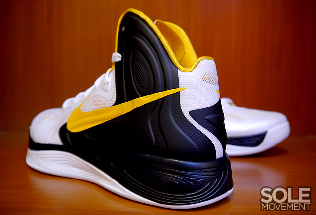 nike-zoom-hyperfuse-2012-white-university-gold-black-6 Nike Zoom Hyperfuse 2012 White University Gold Black 6
