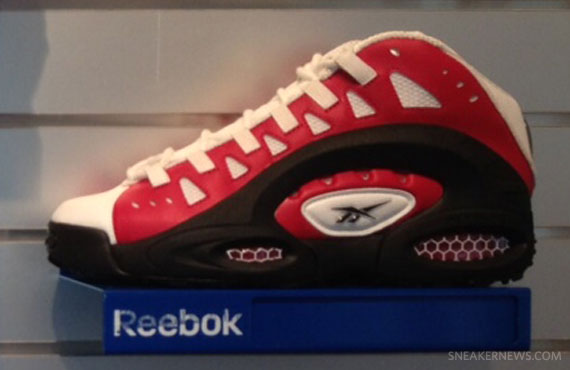 Reebok Es22 White Red Black