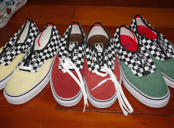 Supreme x Vans Authentic – Checkered Corduroy Pack