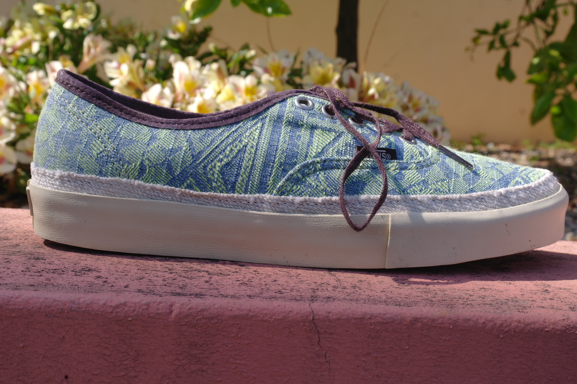 Vans Vault Authentic Lx Tiki 9