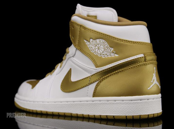 Air Jordan 1 Metallic Gold 7