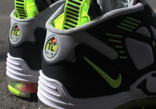 Nike Air Max Pillar – Neutral Grey – Volt – Dark Charcoal – Black