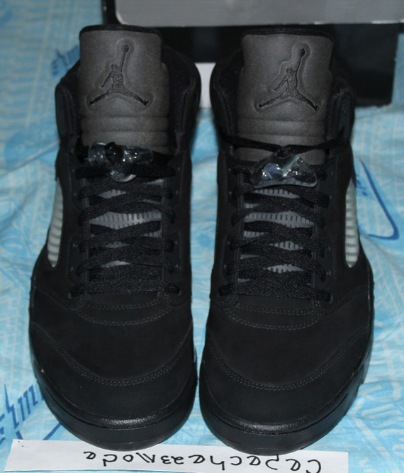 Blackout Air Jordan V 05
