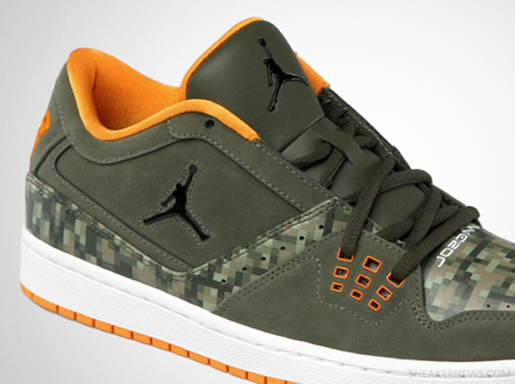 Jordan 1 Flight Low "Digi-Camo"