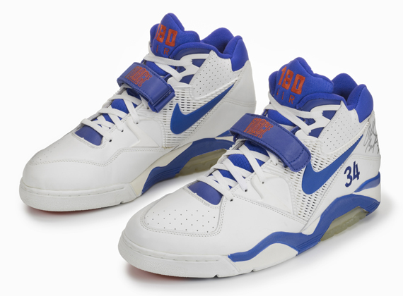 20 Years Of Nike Basketball Design: Air Force 180 Low (1992 ...