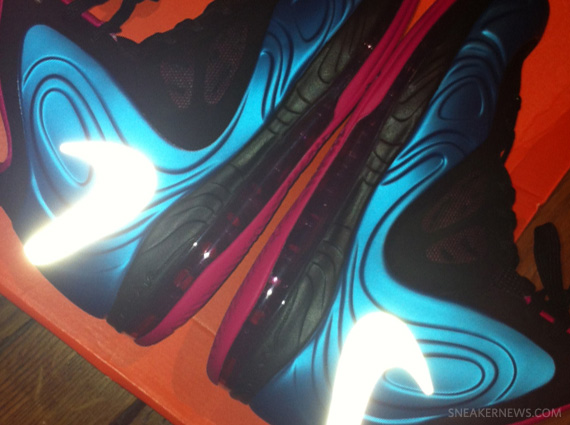 Nike Air Max Hyperposite - Dynamic Blue - Reflective Silver - Fireberry