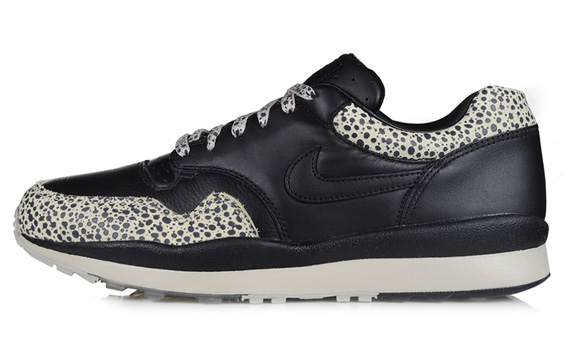 Nike Air Safari Britain Black