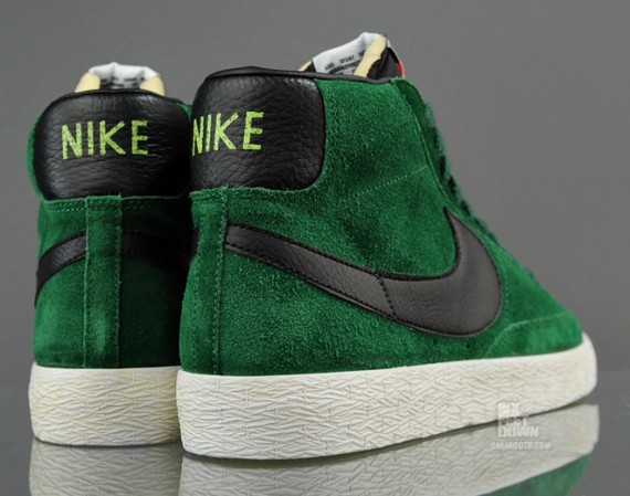 Nike Blazer Mid PRM Suede “Gorge Green”