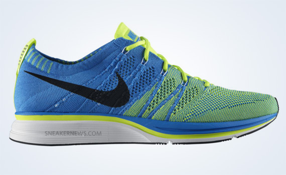 Nike Flyknit Trainer Blue Glow Blue Tint Volt