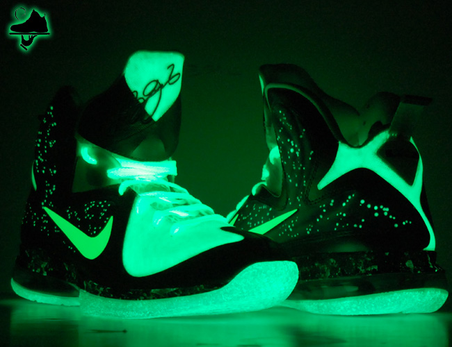 Nike Lebron 9 Brightest Galaxy Customs Gourmet Kickz 01