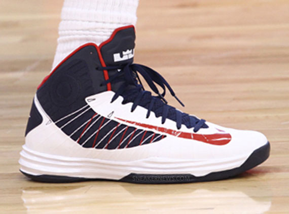 Nike Lunar Hyperdunk – LeBron James USA PE